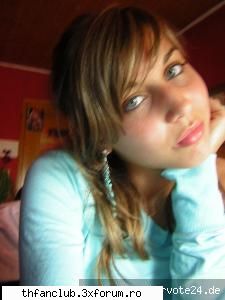 Aici punem poze cu Ann-Kathrin - inca una.........:x - .::Tom::.