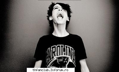 Credetzi k Bill are ID? - ce va rugati atat...dak are id-ul sigur nu-l - .::Bill::.