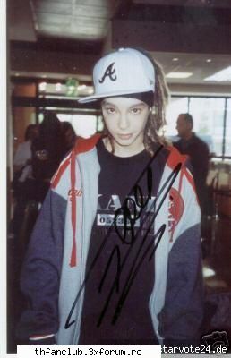 Poze+autografe....... - sa mai pun shi eu - .::Tokio Hotel::.