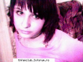 Poze cu noi - sa mai pun si eu k m-am tuns ^^...app...i hate - .::About Us::.