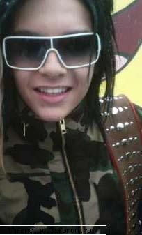 Suvite...dar nu gri ci blonde...... - Hey! sunt noua aici:)!pot sa spun ca - .::Bill::.