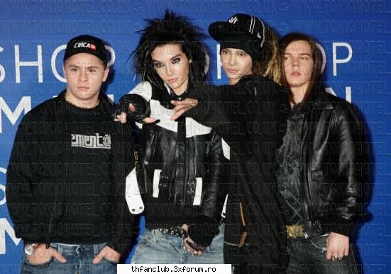Visul meu - Pe la jumatatea concertului, Bill si Tom s-au - .::Fan Fic-uri::.
