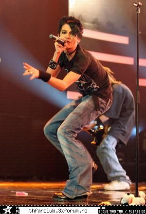 have some fun with bill... - tom iuneo, tragetzi pantalonii! bill vreau s fiu - .::Bill::.