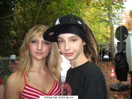 intrebare... - nu aia ii evelyne!!!!!!!asta ii - .::Bill::.