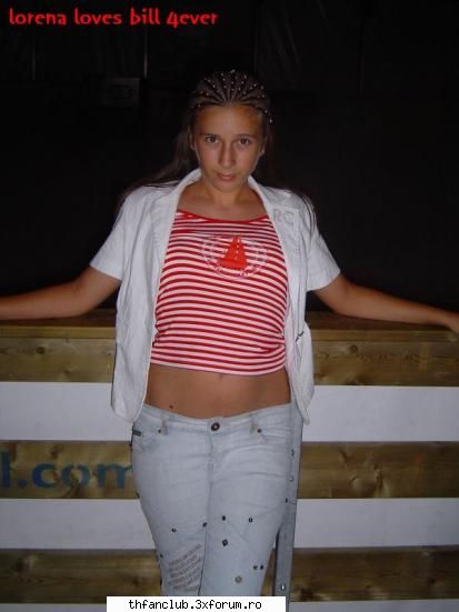 pic cu voi - ce dragutze suntetzi this is me:( - .::About Us::.