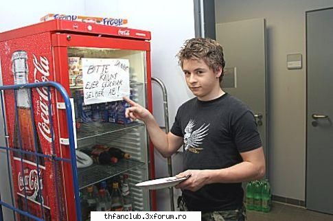si gustav e cute...:-* - da....=D..chiar daca nu e asa de "iubit"ca bill - .::Gustav::.