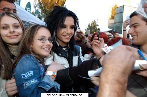 th in ungaria??? - o fana idioata si urata din ungaria - .::Tokio Hotel::.